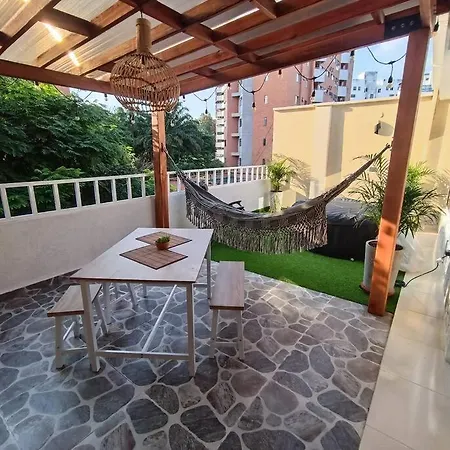 Moderno Aptartamento, Terraza Con Jacuzzi Privado Cali Exterior photo