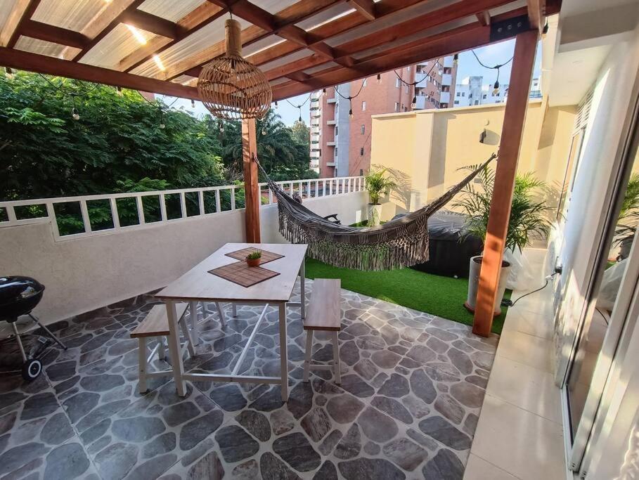 Moderno Aptartamento, Terraza Con Jacuzzi Privado Apartment Cali